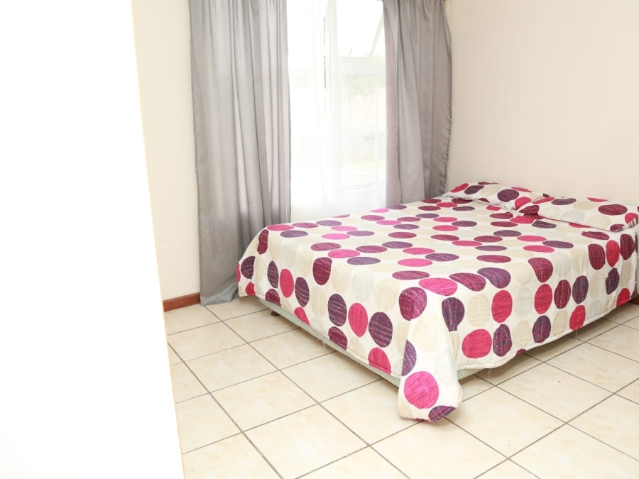2 Bedroom Property for Sale in Amalinda Eastern Cape